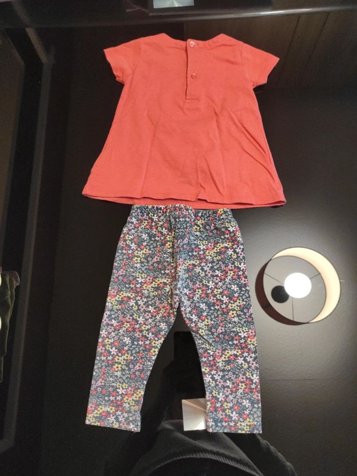 Ensemble 12 mois en bon voir très bon état - photo numéro 3