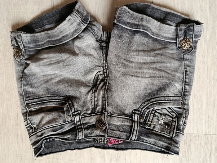 Short en jean marque LPC Girls taille 10 ans - photo numéro 2