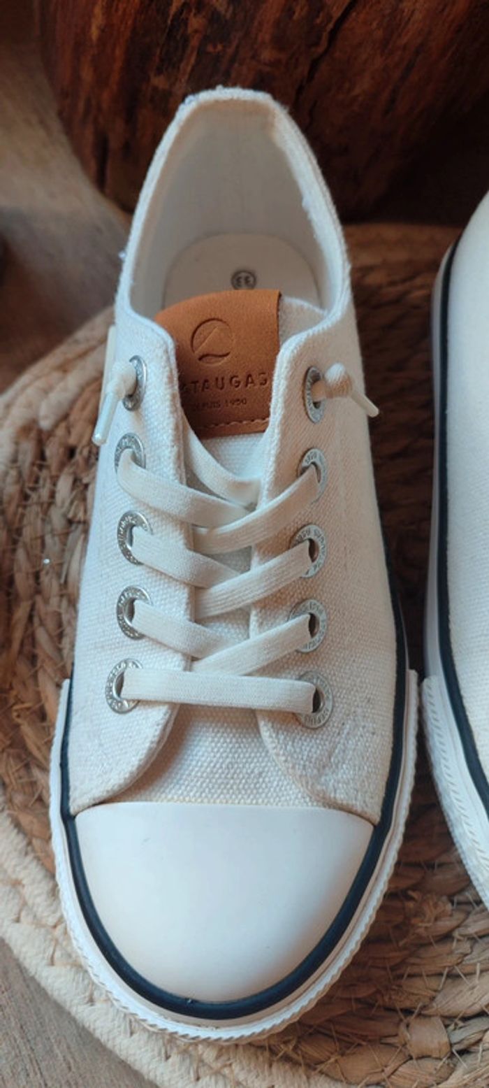 Chaussures blanche pataugas garçon pointure 33 - photo numéro 4