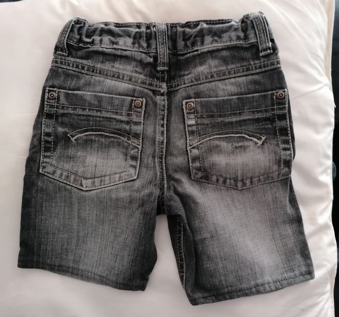 Short 5 ans - photo numéro 3