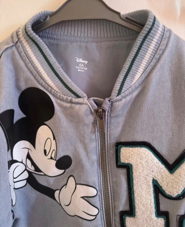 veste zippée mickey coton kiabi 6 ans 🩵 - photo numéro 2