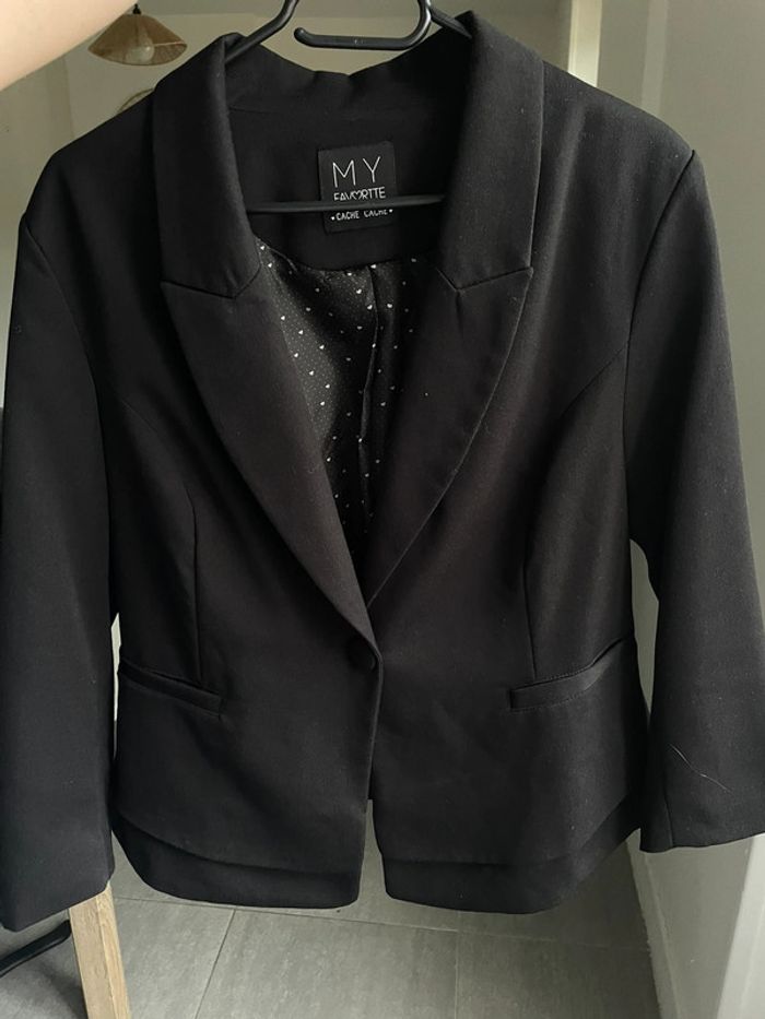 Tailleur noir cache cache