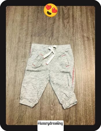 Pantalon pour bébé  taille 3 mois 🧸