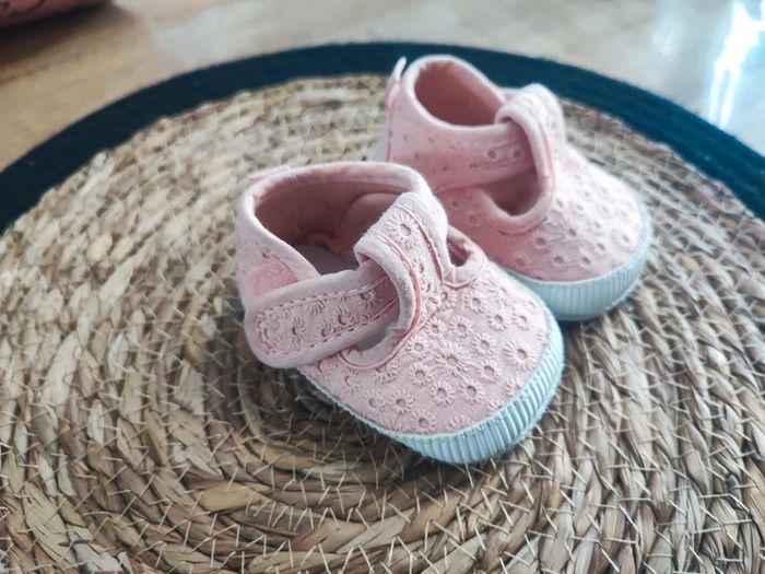 Chaussure 0/3 mois - photo numéro 2