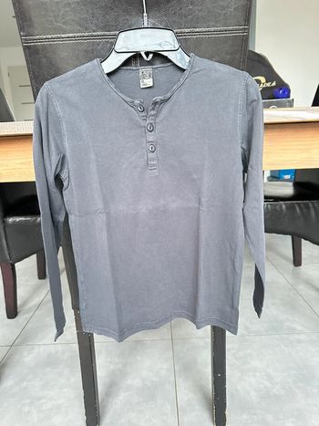 T Shirt gris tête de mort