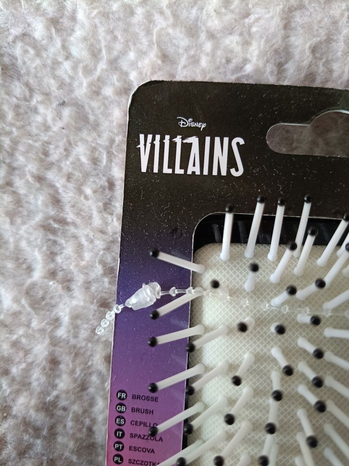 Brosse a cheveux Cruella neuve - photo numéro 3