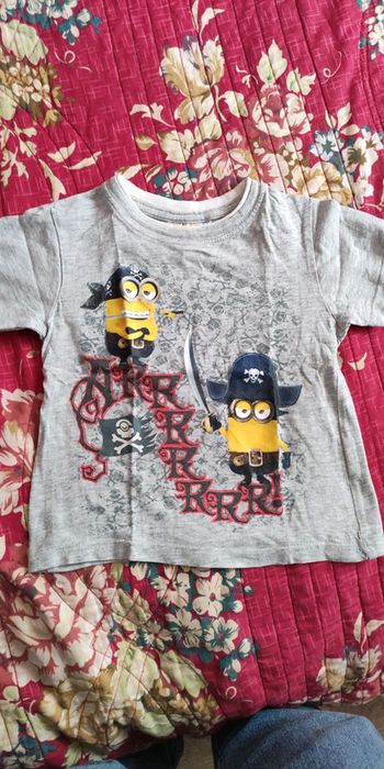 Tee shirt Minions 3 ans
