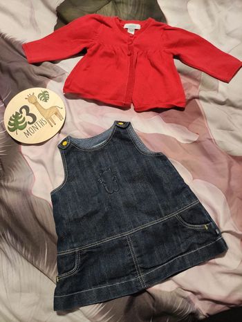 Ensemble gilet et robe jean 3 mois