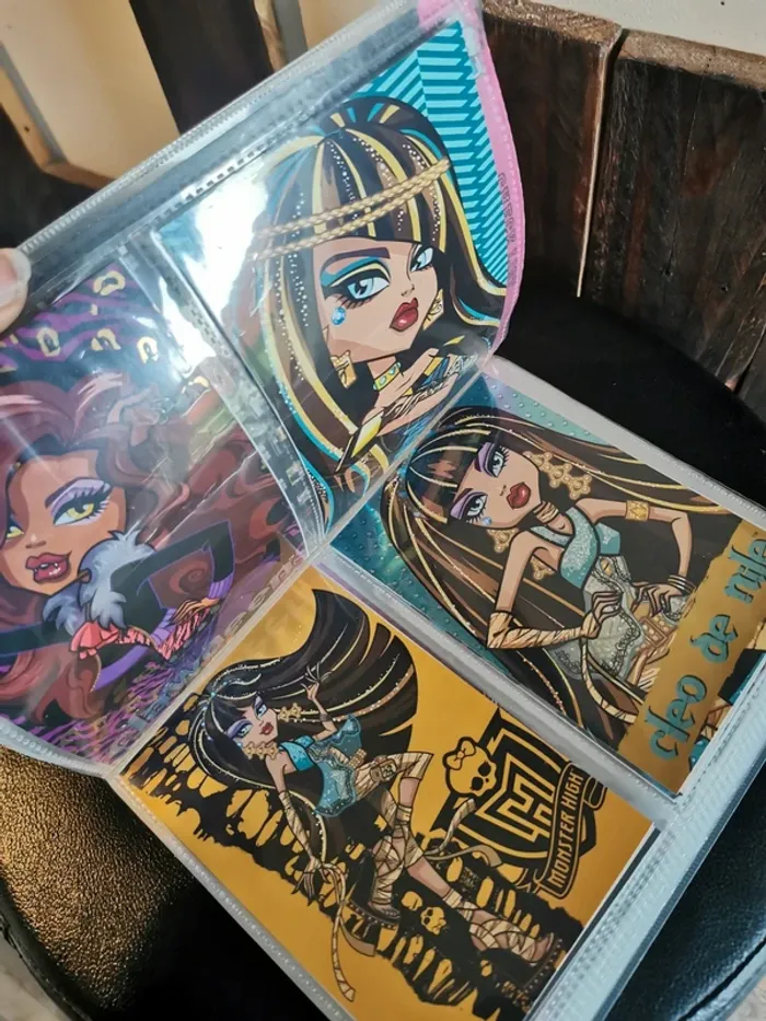 Carnet panini monster high. - photo numéro 8