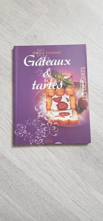 Livre de cuisine "gâteaux et tartes"