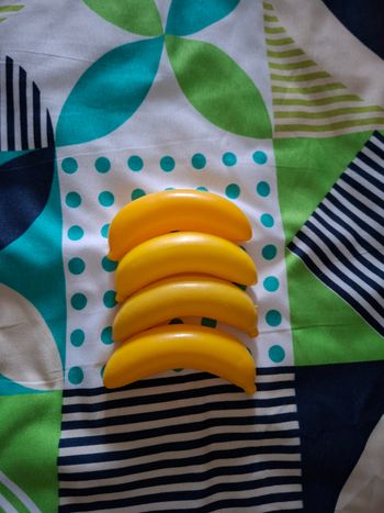 Lot de bananes x4 pour dînette 