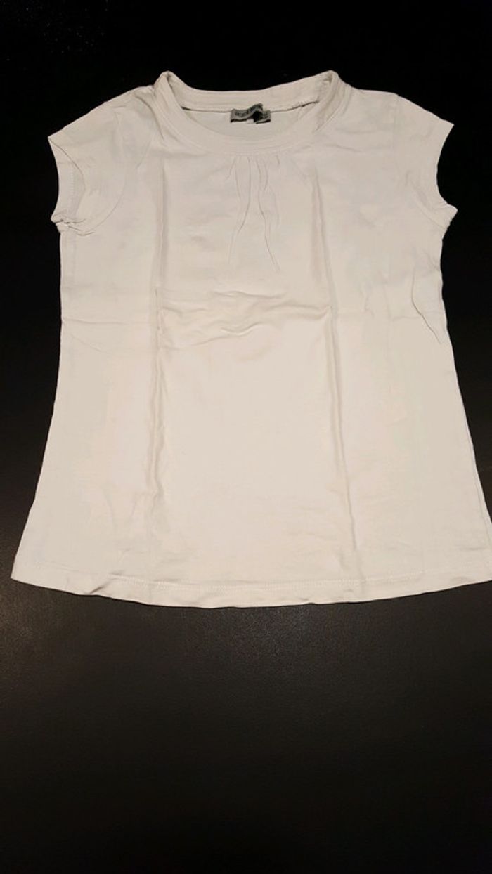 T shirt tape  a l oeil 8 ans