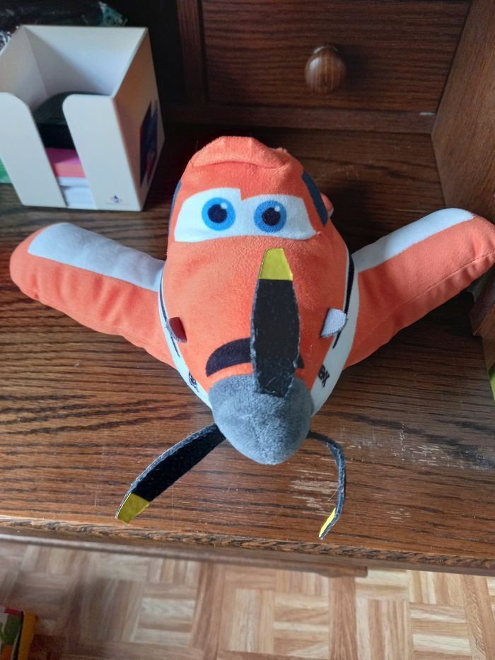 Avion peluche Disney - photo numéro 2