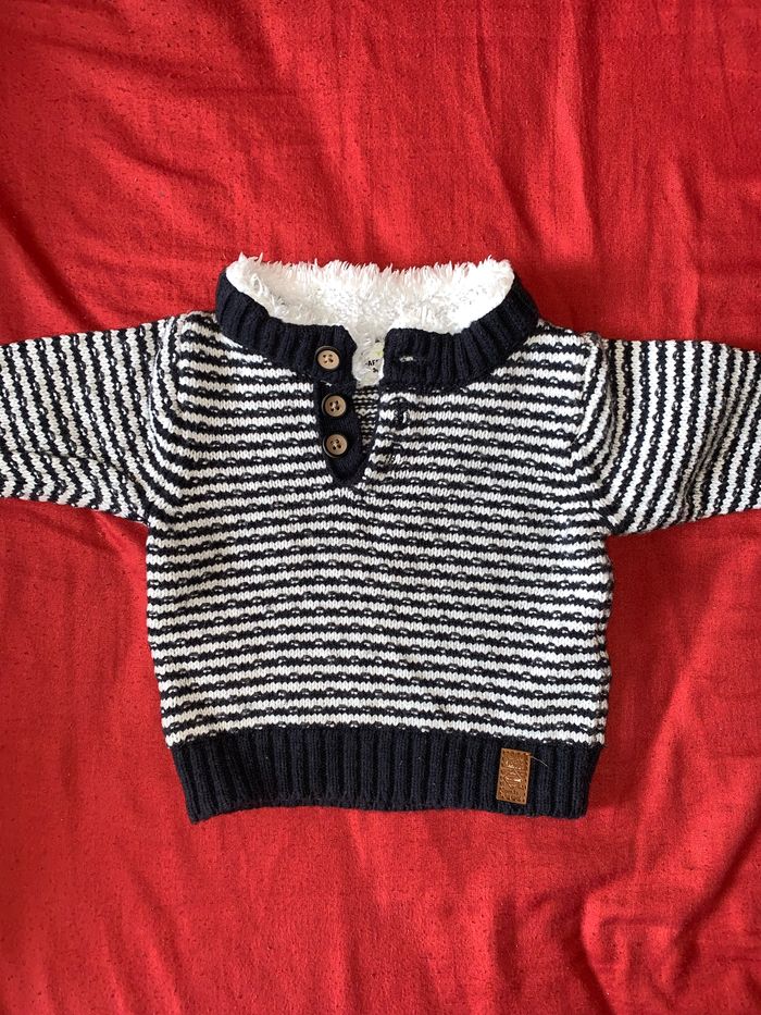 Pull taille 3 mois Tape à l’œil