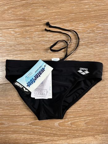 Slip de bain - maillot de bain natation garçon arena neuf 12 ans