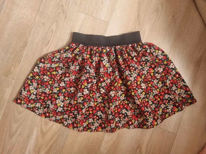 Jupe fleurs 5 ans