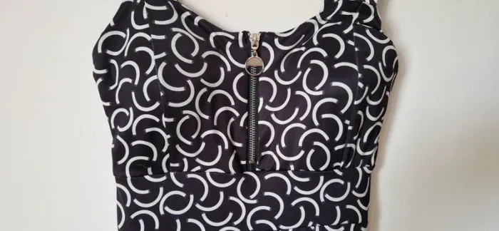 Robe d'été noire et blanche - photo numéro 3