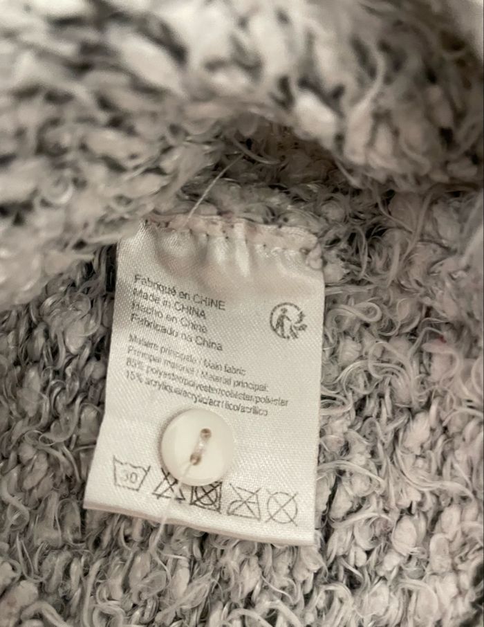 Pull à Motifs Gémo fille taille 24 mois - photo numéro 7