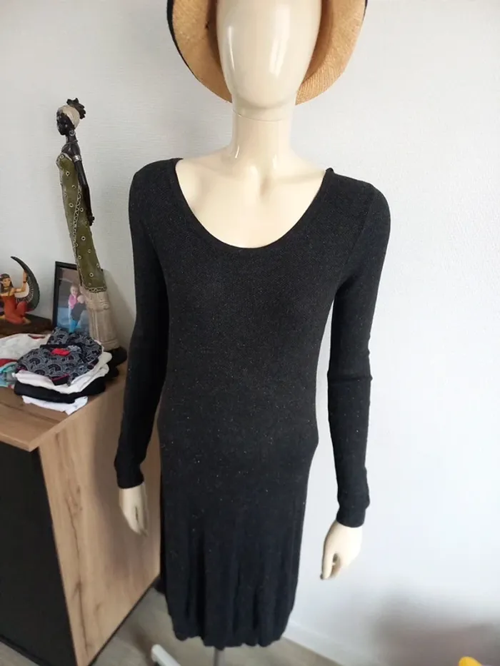 Robe noir T38 - photo numéro 3