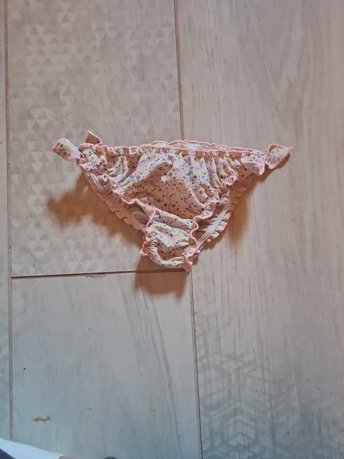 Maillot de bain bas lulu castagnettes 12 mois fille