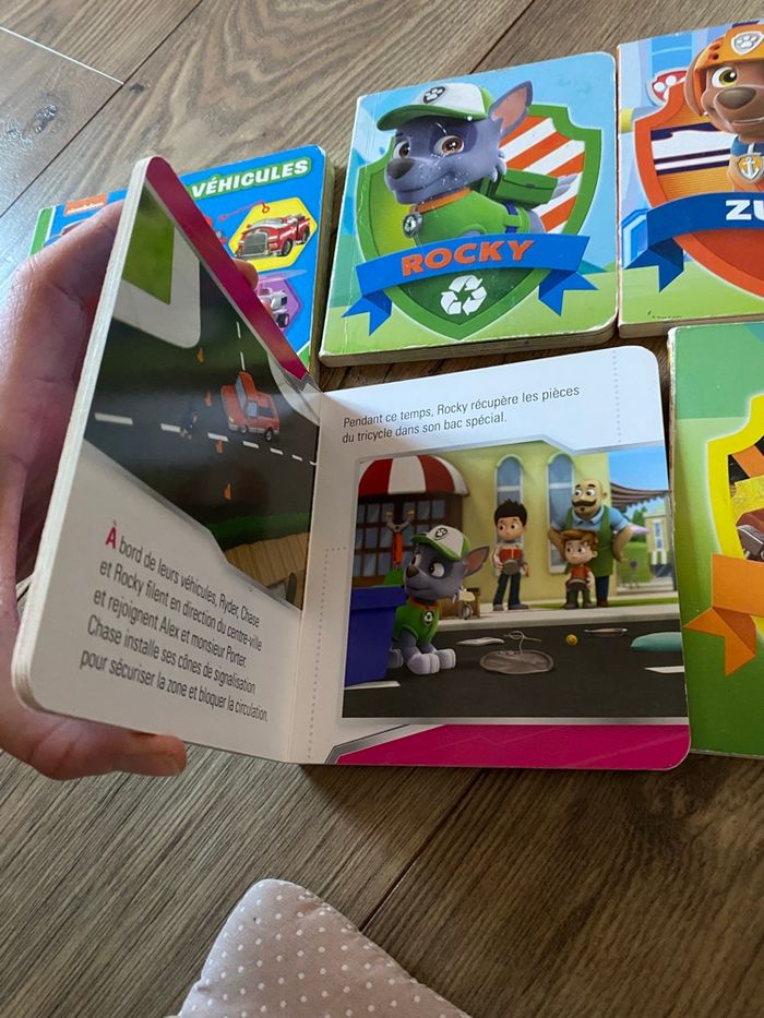 Lot 5 livres pat patrouille - photo numéro 7