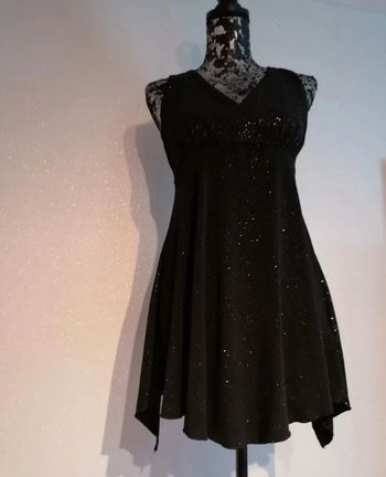 Magnifique tunique pailleté. Taille 38