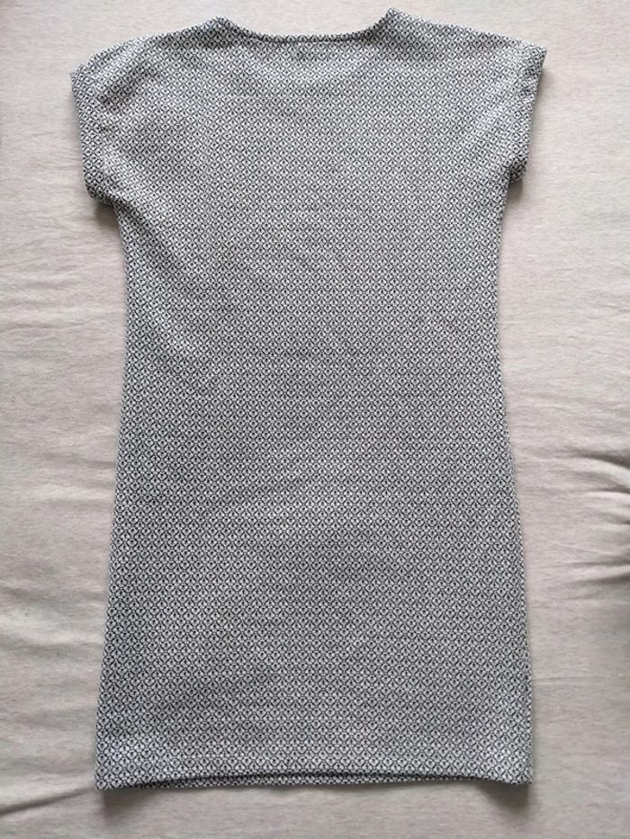 Robe S - photo numéro 3