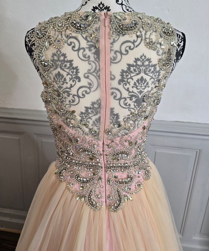 Robe de soirée rose et crème bustier brodé argenté tulle dégradé taille 36 S - photo numéro 7