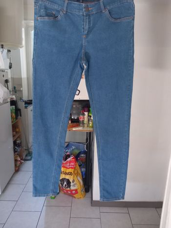Jean de femme taille 40 marque kiabi