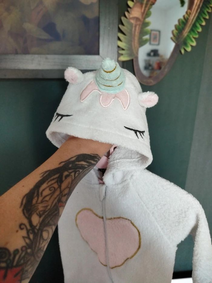 Combinaison licorne 🦄 Kiabi - 3 mois - photo numéro 4