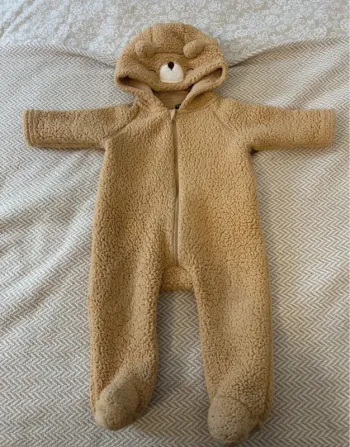 Combinaison pilou pilou bébé 9 mois