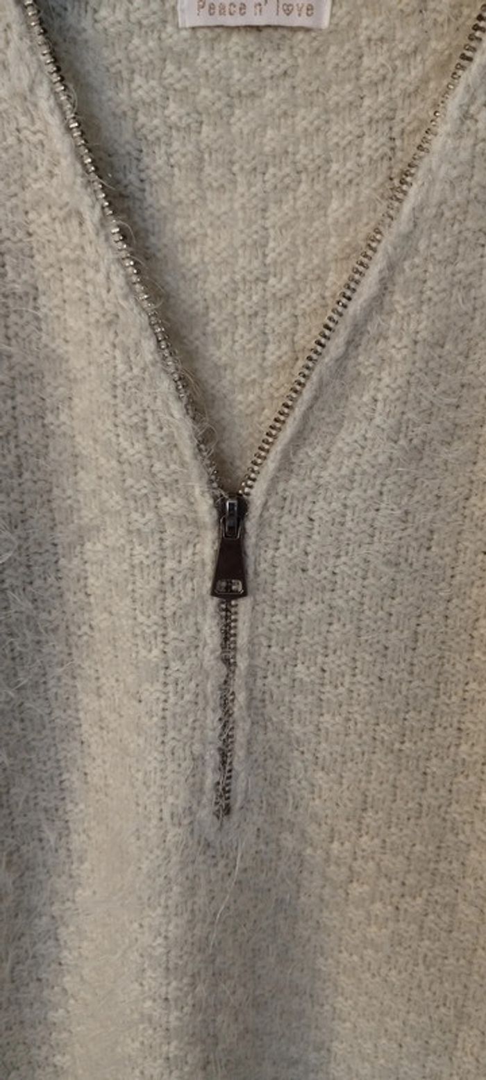 Pull avec fermeture éclair Peace N' Love. Très bon état - photo numéro 4