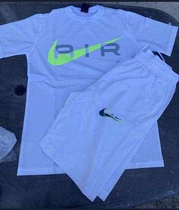 Ensemble short tee shirt