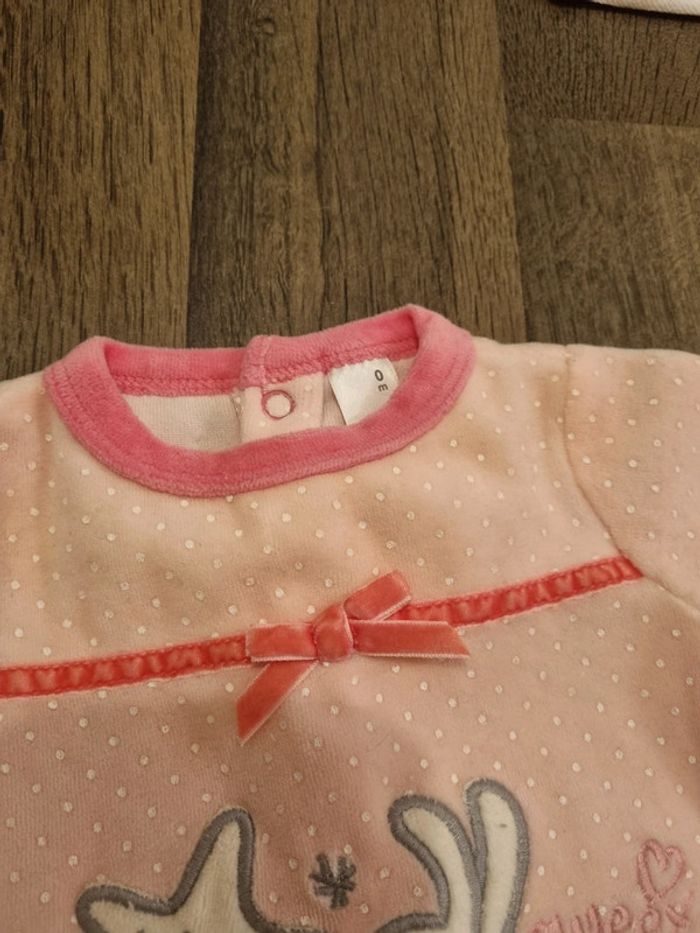 Lot 6 babygros/Grenouillères+1 pull velours. Fille. Taille 0 mois/naissance. Aubert, Pommette..TBE - photo numéro 3