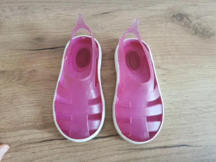 Chaussures d'eau taille 22 - photo numéro 3