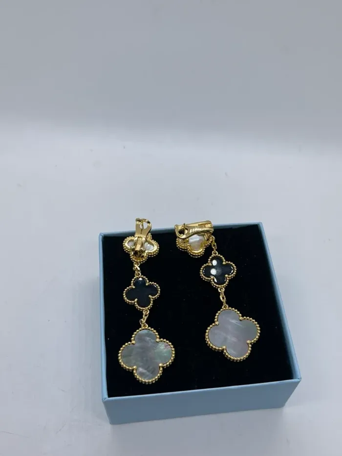 Boucles d’oreilles pendantes trèfles nacré naturelle - photo numéro 8