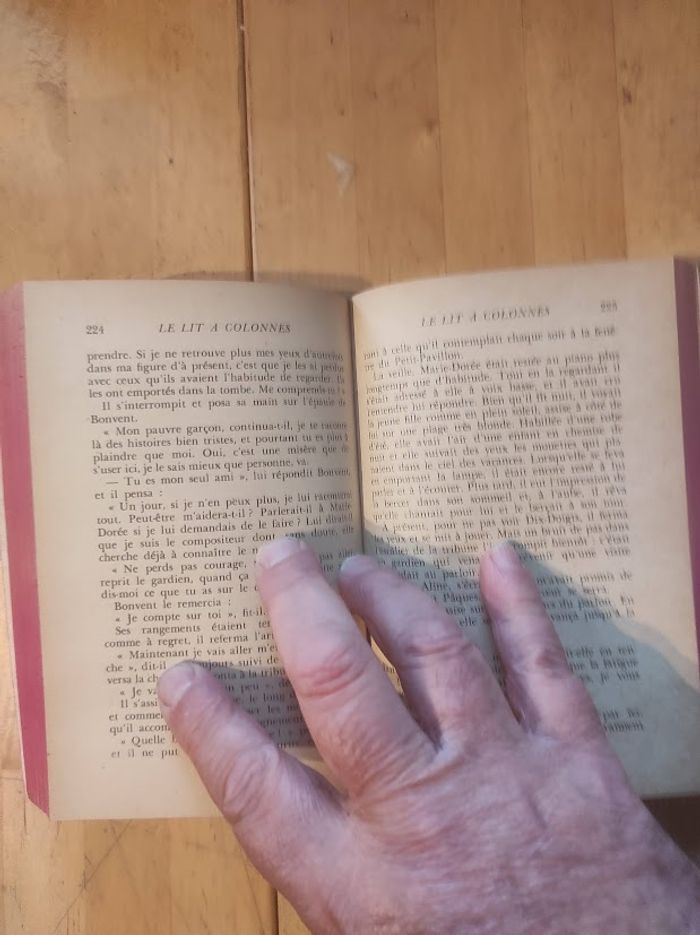 Le lit à colonnes Louise de Vilmorin Livre de Poche 1970 - photo numéro 4