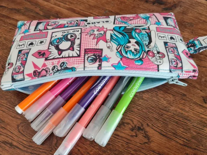 Trousse d'école plate - photo numéro 2