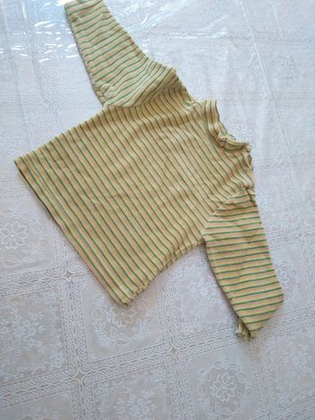 Sous-pull velours vert mixte 24 mois
