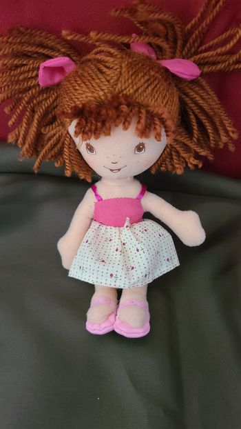 Peluche Charlotte Aux Fraises