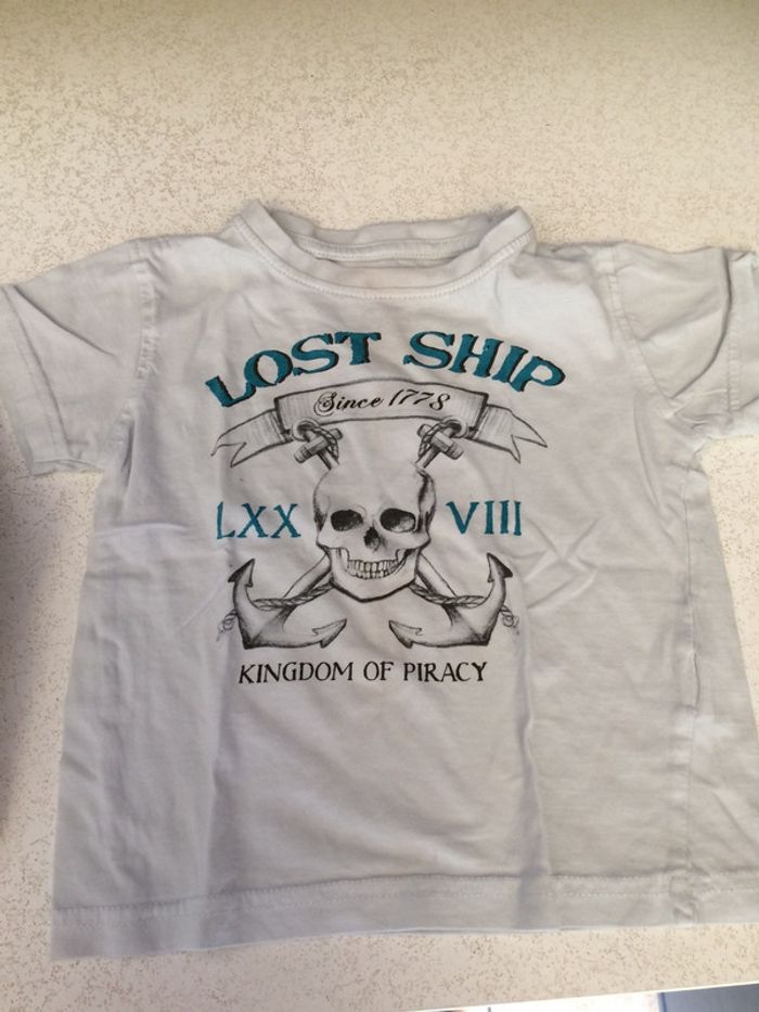 Lot de 2 T shirt type pirate 4 ans - photo numéro 3