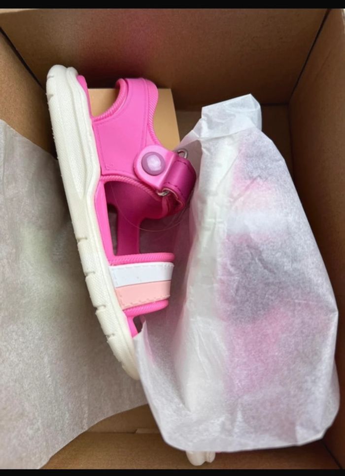 Paire de sandales fille rose Chicco -  Taille 25 - photo numéro 5
