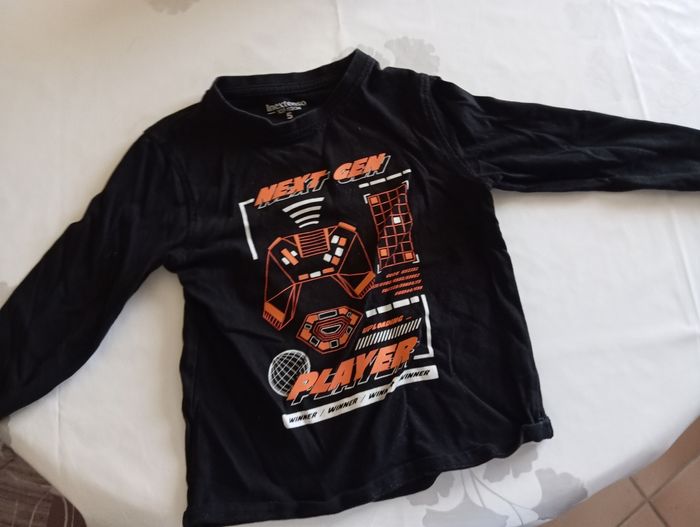 T-shirt manches longues 5ans garçon