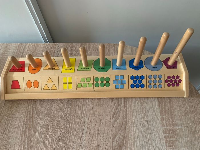 Empileur de formes en bois pour apprendre à compter - photo numéro 8