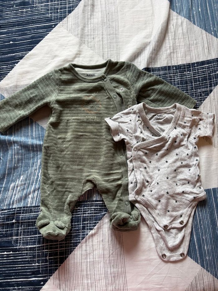 Vêtements bébé - photo numéro 2