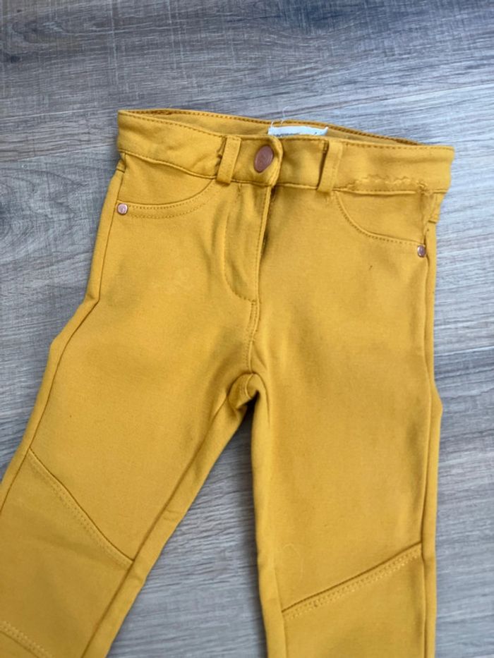 Pantalon moutarde 4 ans - photo numéro 2