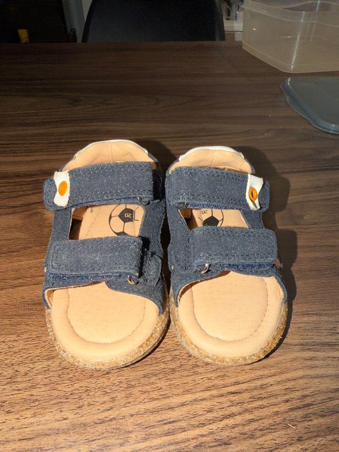Sandale bébé