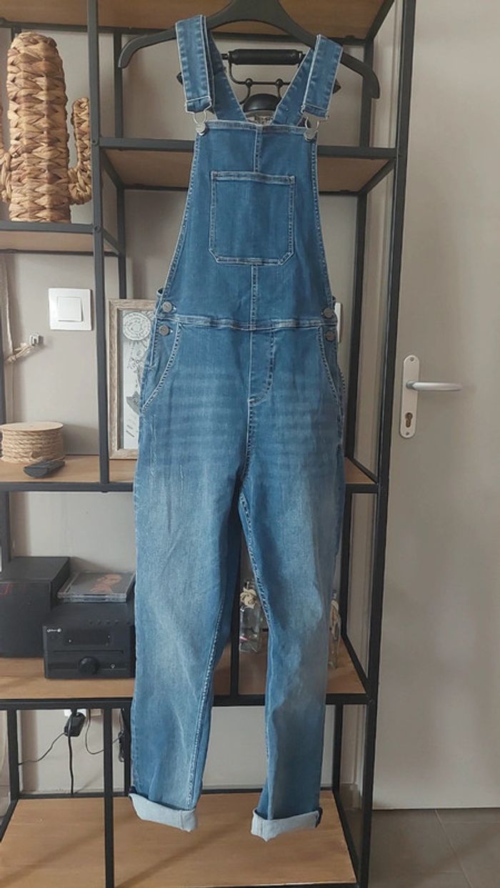 Salopette en jeans - photo numéro 4