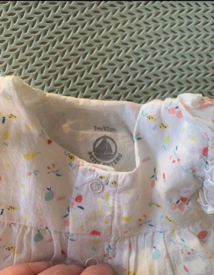 Magnifique Ensemble printanier fille - petit bateau - 3mois - photo numéro 2