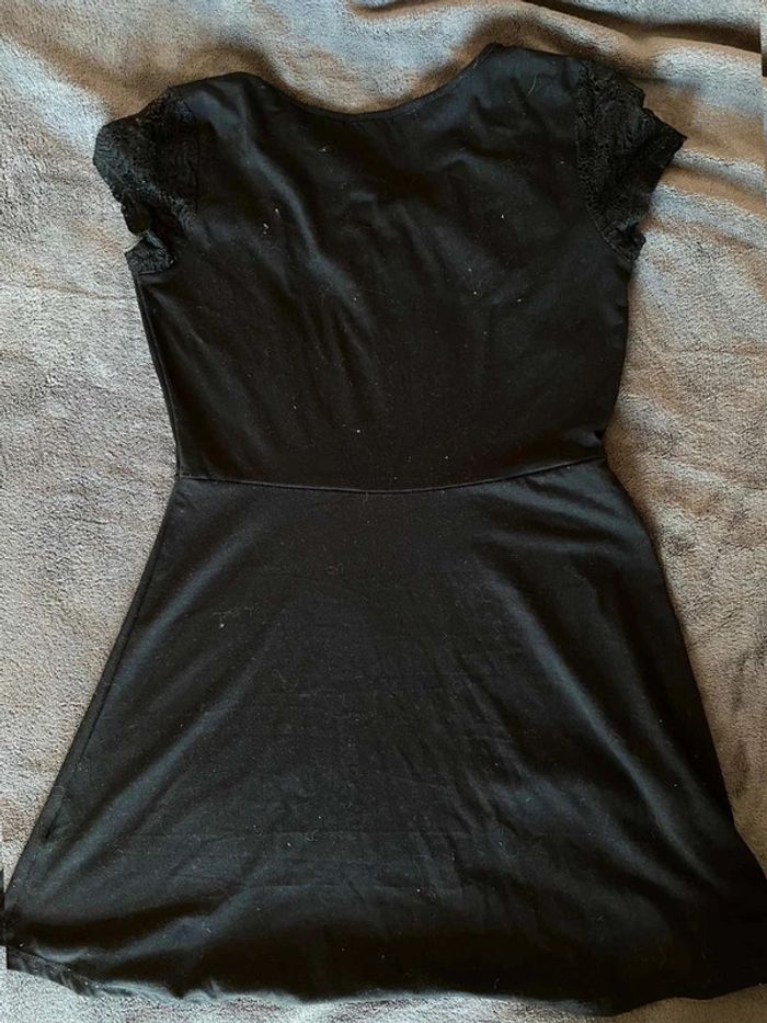 Robe noire - photo numéro 7